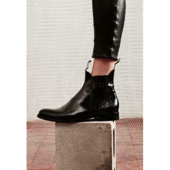 Daryl K Black Patent Leather Chelsea Boots SZ 6 - Picture 10 of 10